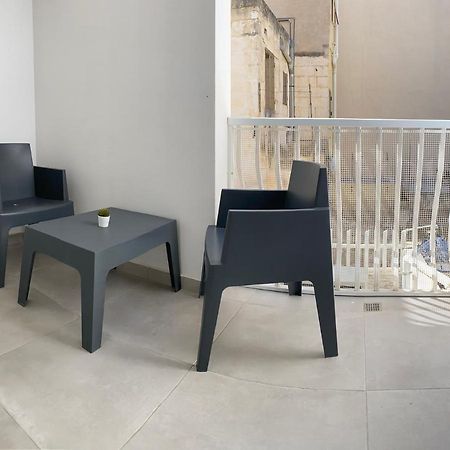 Seaside Apartment In Gzira Ngoại thất bức ảnh